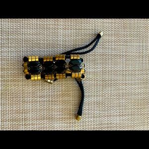 Bracelet gently used